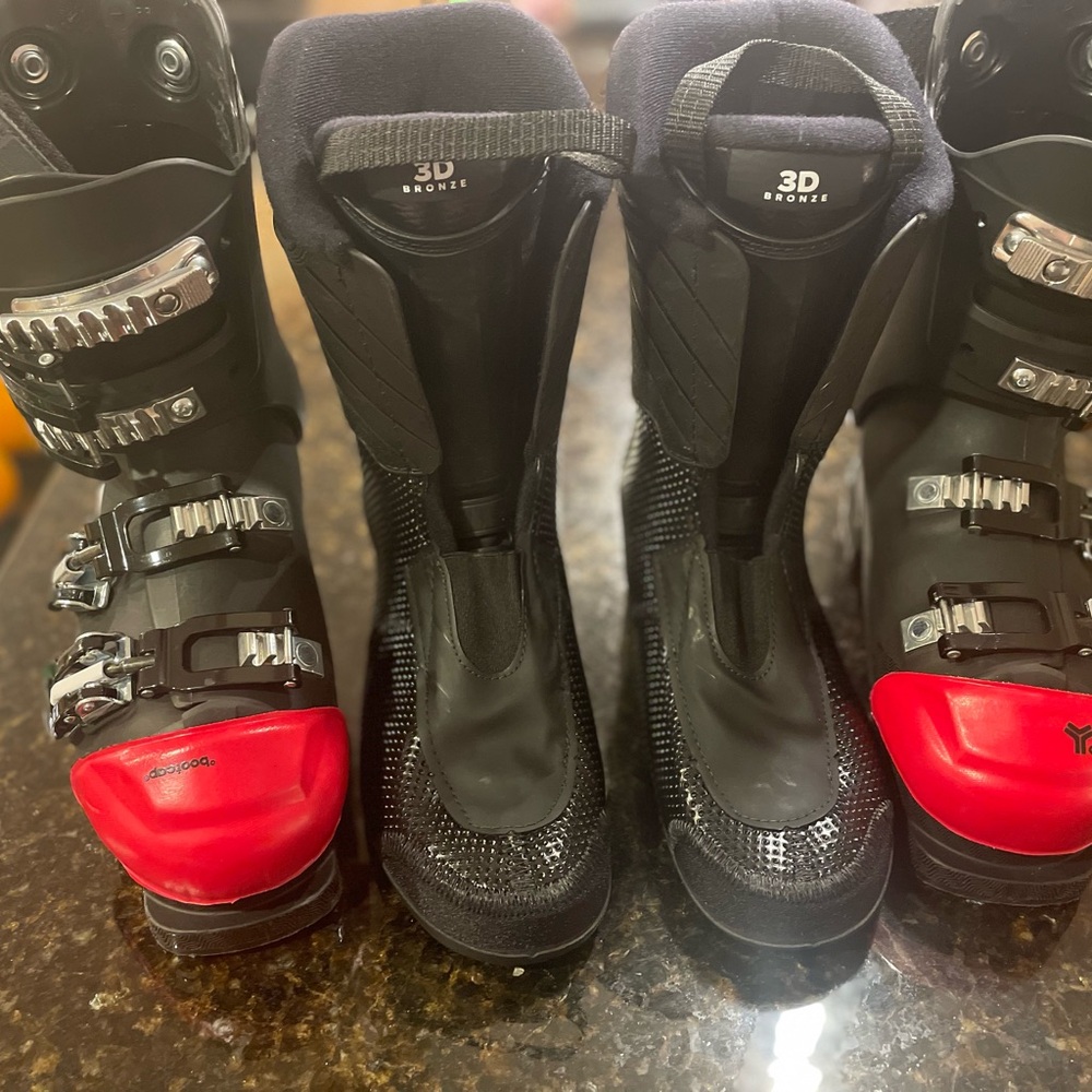 Women's Ski Boots - Black (Mondo 24/24.5) - Picture 4 of 7